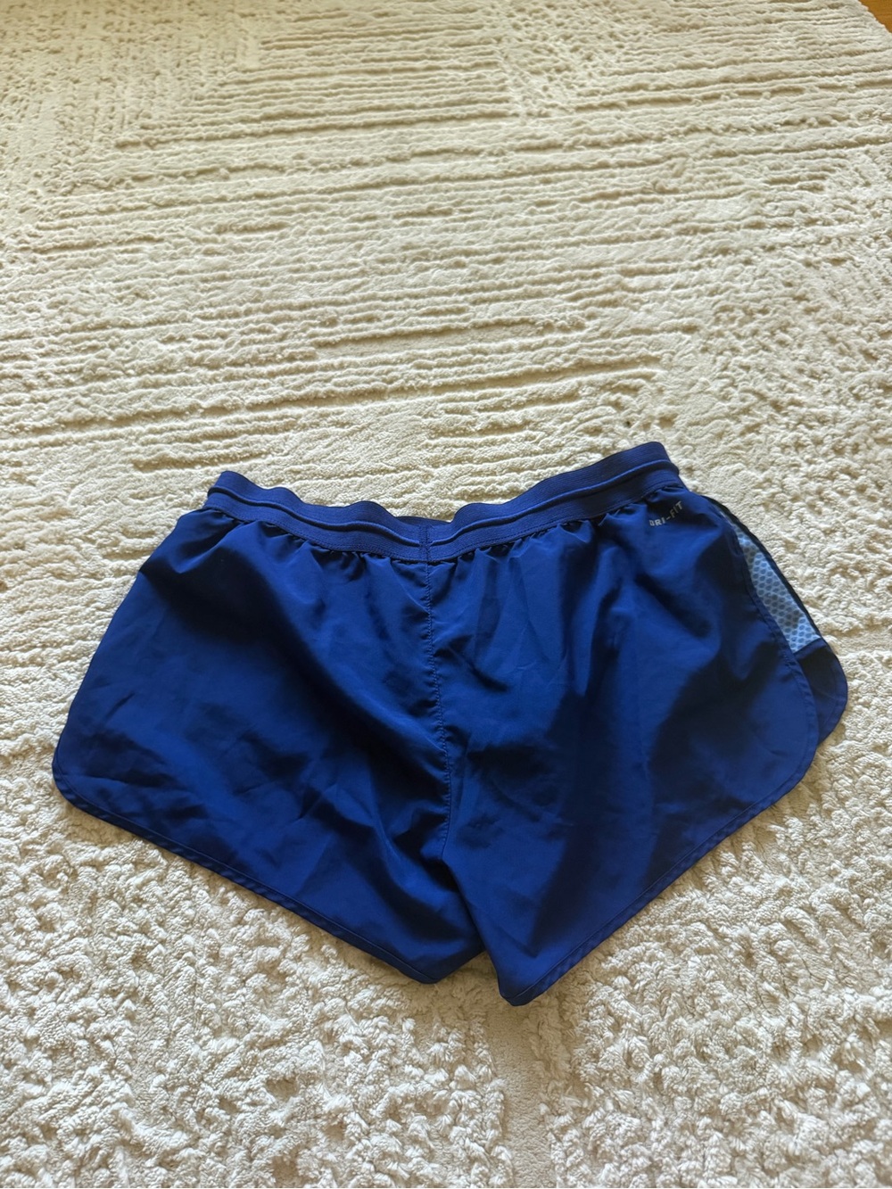 Nike Women’s Blue Athletic Running Shorts - Picture 3 of 3